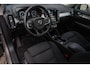 Volvo XC40 1.5 T3 Business Pro | Stoel & Stuurverwarming | Adaptieve Cruise + Pilot Assist | Trekhaak | Keyless Entry | Elek. Achterklep | Parkeersensoren + Camera | Automaat | Navigatie