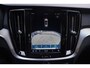 Volvo V60 2.0 T6 Plug-in hybrid AWD Essential Bright | Trekhaak | Stuur- stoelverwarming | Pilot Assist | BLIS | Lederen bekleding | Park Assist