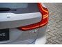 Volvo V60 2.0 T6 Plug-in hybrid AWD Essential Bright | Trekhaak | Stuur- stoelverwarming | Pilot Assist | BLIS | Lederen bekleding | Park Assist