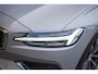 Volvo V60 2.0 T6 Plug-in hybrid AWD Essential Bright | Trekhaak | Stuur- stoelverwarming | Pilot Assist | BLIS | Lederen bekleding | Park Assist