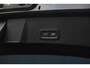 Volvo XC40 1.5 T4 Plug-in hybrid Ultimate Bright | Pilot assist | Dode hoek detectie | Trekhaak | Panoramadak | Harman/kardon audio | Elektrische voorstoelen