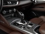 Alfa Romeo Stelvio 2.0T 280pk AWD Veloce | MY21 | Harman/Kardon | Lederen dash. | Carplay | Adapt. cruise | Camera
