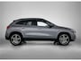 Mercedes-Benz GLA 250 e AMG Plug-In Hybride 5 spaaks lichtmetalen velgen | Navigatie | Parking support met camera | Inclusief 24 maanden MB Certified garantie voor Europa.