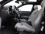 Audi Q3 35 TFSI S-Line | Pano Dak | SONOS | Optiek Zwart | Sportstoelen | Adaptive Cruise |