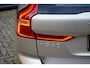 Volvo XC60 2.0 T6 Plug-in hybrid AWD Plus Dark | Trekhaak | Panoramadak | 360 graden camera | Pilot assist