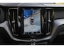 Volvo XC60 2.0 T6 Plug-in hybrid AWD Plus Dark | Trekhaak | Panoramadak | 360 graden camera | Pilot assist