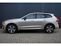 Volvo XC60 2.0 T6 Plug-in hybrid AWD Plus Dark | Trekhaak | Panoramadak | 360 graden camera | Pilot assist