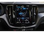 Volvo XC60 2.0 T6 Plug-in hybrid AWD Plus Dark | Trekhaak | Panoramadak | 360 graden camera | Pilot assist