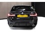 BMW 3-Serie Touring 330e xDrive M Sport | HuD | Pano | Memory | Alcantara |