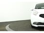 Kia Venga 1.6 CVVT Summer Edition 125 PK | Automaat | Camera | Climate control | Trekhaak | Cruise control | Panoramisch schuif-/kanteldak