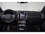 Volvo C40 Recharge Ultimate 69 kWh - Panoramadak - IntelliSafe Assist & Surround - 360º Camera - Harman/Kardon audio - Verwarmde voorstoelen & stuur - Parkeersensoren voor & achter - Elektr. bedienb. voorstoelen met geheugen links - Draadloze tel. lader - Elektr. inklapbare trekhaak - 19' LMV