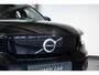 Volvo XC40 Recharge P8 AWD R-Design |Adaptieve Cruise Controle| Blind spot|| Verwarmbare Voorstoelen| Verwarmbaar Stuurwiel