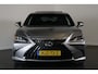 Lexus ES 300h Business Line