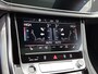 Audi Q8 55 TFSI e quattro Pro Line S |  Prijs incl. EV premie T.w.v. €10.000,- | Glazen panoramadak | Trekhaak | Optiekpakket Zwart Plus | leder Bekleding met S-logo |  Lichtpakket plus | Glas Donker Tint | Comfortsleutel | Elektrische Voorstoelen | Uitgebreide voorverwarming.