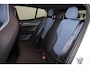 Volvo EX30 Extended Range Plus 69 kWh Adaptive Cruise Control - Climate pack - Parkeercamera achter - Elektrisch bedienbare voorstoelen - Verwarmde voorstoelen & stuur - Parkeersensoren voor & achter - Draadloze tel. lader - Extra getint glas - 20' LMV