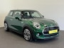 MINI Cooper 1.5 136pk Automaat Chili Serious Business | Climate Control | Harman Kardon | Navigatie | Full LED | 17" Rail Spoke Lichtmetalen Velgen | Parkeer sensoren V+A | Stoelverwarming