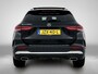 Mercedes-Benz GLA 250 e AMG Plug-In Hybride | Panoramadak | Trekhaak | Sfeerverlichting | Keyless Go | Parkeerpakket met Camera | Inclusief 24 maanden Mercedes-Benz Certified garantie voor Europa.