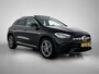 Mercedes-Benz GLA 250 e AMG Plug-In Hybride | Panoramadak | Trekhaak | Sfeerverlichting | Keyless Go | Parkeerpakket met Camera | Inclusief 24 maanden Mercedes-Benz Certified garantie voor Europa.