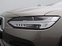 Volvo V90 2.0 B4 Momentum Pro | Leder | Wegklapbare-Trekhaak | Stoel + Stuurverwarming | Adaptive Cruise Control |  360 Camera | Elektrische Achterklep | 18 inch | Dodehoekdetectie | Keyless |