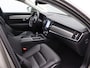 Volvo V90 2.0 B4 Momentum Pro | Leder | Wegklapbare-Trekhaak | Stoel + Stuurverwarming | Adaptive Cruise Control |  360 Camera | Elektrische Achterklep | 18 inch | Dodehoekdetectie | Keyless |
