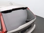 Volvo V90 2.0 B4 Momentum Pro | Leder | Wegklapbare-Trekhaak | Stoel + Stuurverwarming | Adaptive Cruise Control |  360 Camera | Elektrische Achterklep | 18 inch | Dodehoekdetectie | Keyless |