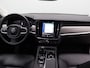Volvo V90 2.0 B4 Momentum Pro | Leder | Wegklapbare-Trekhaak | Stoel + Stuurverwarming | Adaptive Cruise Control |  360 Camera | Elektrische Achterklep | 18 inch | Dodehoekdetectie | Keyless |