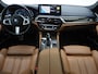 BMW 5-Serie Touring 530e M Sport | Panoramadak | LaserLED | Head Up | 360 | Keyless | Adaptive Cruise | Trekhaak