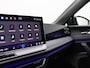 Volkswagen Tiguan 1.5 eHybrid R-Line Edition 272PK DSG Pano-Schuifdak, Black Style, Achteruitrijcamera, Trekhaak, 20" LM Velgen, Keyless, Side Assist, Navi via Apple Carplay/Android Auto, Stoel-Stuurverwarming