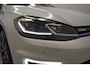 Volkswagen E-Golf E-DITION[ Apple CarPlay Stoelverwarming Climate control]
