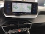 Peugeot 2008 1.2 PureTech Blue Lease Allure Camera | Carplay | Parkeersensoren | Digitaal Dashboard | Leder/Stof | 17" Lichtmetaal | Navigatie | Achteruitrijcamera | Airco (automatisch) | Apple Carplay/Android Auto|telefoonintegratie premium