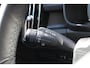 Volvo XC40 T5 Automaat Plug-in hybrid Plus Dark, Premium audio by Harman en Kardon|Adaptieve Cruise Control| Blind spot| 19"Lichtmetalen Velgen| Rondomzicht Camera| Interieur Voorverwarming| Micro Tech bekleding.