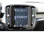 Volvo XC40 T5 Automaat Plug-in hybrid Plus Dark, Premium audio by Harman en Kardon|Adaptieve Cruise Control| Blind spot| 19"Lichtmetalen Velgen| Rondomzicht Camera| Interieur Voorverwarming| Micro Tech bekleding.