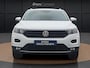 Volkswagen T-Roc 1.5 TSI Sport | Trekhaak | Camera | Stoelverwarming | Navigatie | Carplay |
