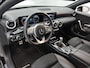 Mercedes-Benz A-klasse 160 Advantage | AMG-line | Achteruitrijcamera | Lichtmetalen velgen | Navigatie | Parking support | Inclusief 24 maanden MB Certified garantie voor Europa.