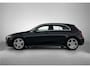 Mercedes-Benz A-klasse 160 Advantage | AMG-line | Achteruitrijcamera | Lichtmetalen velgen | Navigatie | Parking support | Inclusief 24 maanden MB Certified garantie voor Europa.