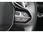 Peugeot 2008 1.2 Hybrid 145pk Allure | Navigatie | Parkeercamera V+A | Adaptieve Cruise Control | Apple Carplay/Android Auto