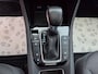 Hyundai Ioniq 1.6 GDi PHEV Premium Sky Navigatie/ Schuifdak/ Stoelverwarming/ Parkeersensoren/ Rijklaarprijs!