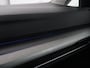 Volkswagen Golf 1.0 eTSI Life Business | Stoelverwarming | Massage | Carplay | Adaptive cruise | Sfeerverlichting | Navigatie | Park Assist | Getint glas | Full LED