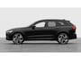 Volvo XC60 2.0 T8 Plug-in hybrid AWD Ultra Black Edition | Lounge Pack | Volvo Guard Alarm | Extra getint glas achter | Gelamineerde zijruiten rondom | Actieve luchtvering met FOUR-C | 22" 5-dubbelspaaks Glossy Black Diamond Cut