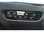 BMW 3-Serie Touring 320e Business Edition Plus | Camera | Head-Up | Trekhaak | Pano |