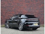 Porsche Cayenne Coupé 3.0 E-Hybrid | Sport Chrono - Passenger Display