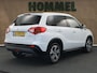 Suzuki Vitara 1.6 High Executive - ORIGINEEL NEDERLANDSE AUTO - AFNEEMBARE TREKHAAK 1.200 KG GEREMD TREKGEWICHT - PANORAMADAK - PARKEERSENSOREN VOOR EN ACHTER - ACHTERUITRIJ CAMERA - KEYLESS ENTRY & START - NAVIGATIE