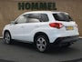 Suzuki Vitara 1.6 High Executive - ORIGINEEL NEDERLANDSE AUTO - AFNEEMBARE TREKHAAK 1.200 KG GEREMD TREKGEWICHT - PANORAMADAK - PARKEERSENSOREN VOOR EN ACHTER - ACHTERUITRIJ CAMERA - KEYLESS ENTRY & START - NAVIGATIE
