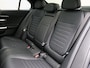 Mercedes-Benz C-klasse 300 e AMG Plug-In Hybride AMG Line | Night Pakket | Schuif-Kanteldak | Alarm | Sfeerverlichting | Dodehoek Assist. Inclusief 24 maanden Mercedes-Benz Certified garantie voor Europa.
