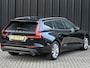 Volvo V60 2.0 D4 Momentum · Camera · Blis · Adaptive Cruise · Virtual Cockpit · Lane Assist · Apple Carplay/Android Auto · Trekhaak