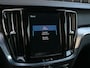 Volvo V60 2.0 D4 Momentum · Camera · Blis · Adaptive Cruise · Virtual Cockpit · Lane Assist · Apple Carplay/Android Auto · Trekhaak