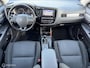 Mitsubishi Outlander 2.0 Executive Edition 7-PERSOONS / AUTOMAAT