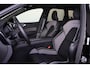 Volvo XC60 T6 Recharge AWD Ultra Black Edition - Panorama/schuifdak - IntelliSafe Assist & Surround - 360º Camera - Harman/Kardon audio - Adaptieve LED koplampen - Verwarmde voorstoelen, stuur & achterbank - Parkeersensoren voor & achter - Elektr. bedienb. voorstoelen met geheugen - Head up display - Draadloze tel. lader - Extra getint glas - Elektr. inklapbare trekhaak - 21' LMV