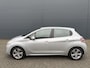 Peugeot 208 82pk Style (Trekhaak - Automatische Airco - Navigatie - Lichtmetalen velgen - Cruise Controle)