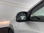 Hyundai Kona Electric EV Fashion 64 kWh (3-Fase) {SOH-100%} (INCL-BTW) Aut * HEATPUMP | NAVI-FULLMAP | LEATHER-FABRIC | KEYLESS | CAMERA | DAB | ECC | PDC | ADAPTIVE-CRUISE | LANE-ASSIST | HEATED SEATS | PRIVACY-GLASS | HEAD-UP | SHIFT-PADDLES | 17"A